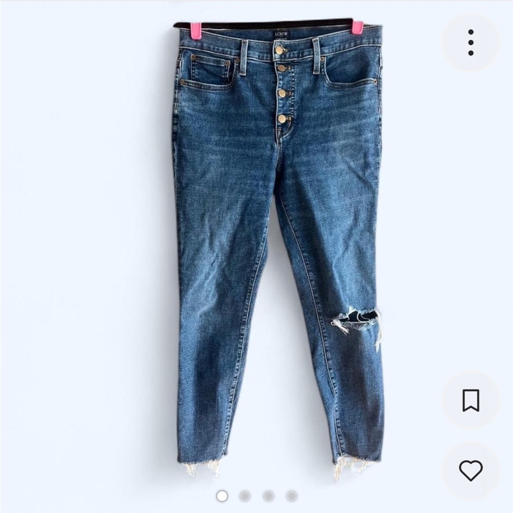Jcrew 9” Mid-Rise Button Fly Skinny Jeans Ripped with Raw Hem Size Waist 31